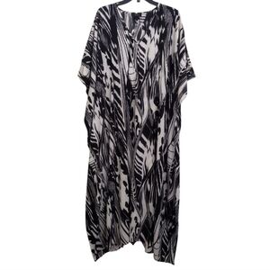 Natori Black and White Patterned Kaftan Size Large